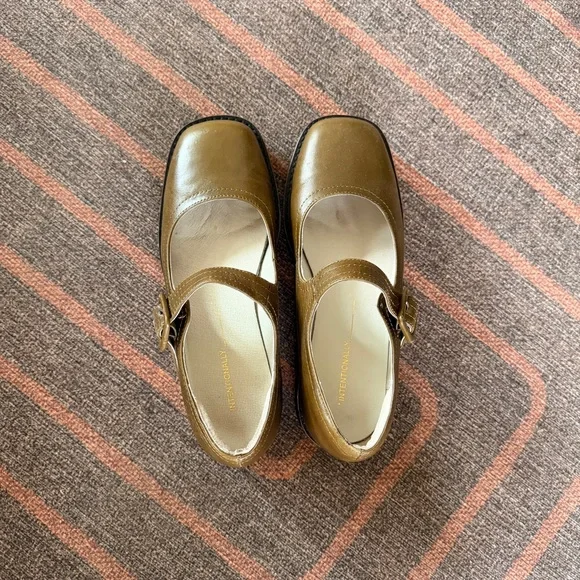 INTENTIONALLY BLANK Olive Mary Jane Flats - Picture 2 of 9